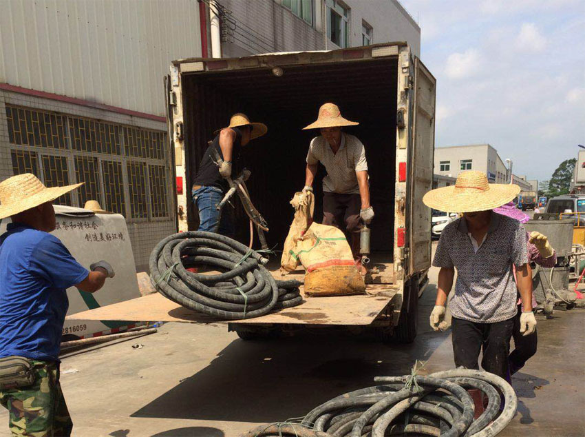 桃城一部件厂房地基出现下沉注浆加固